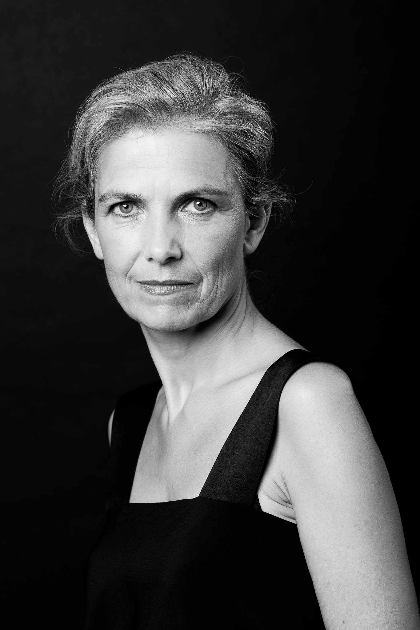 Caroline Maud - portrait N&B
